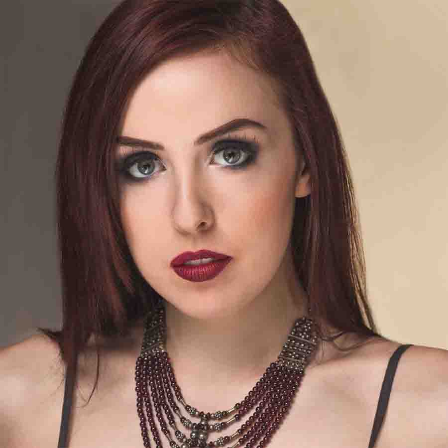 Cassandra Bangel